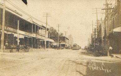 Ave_A_in_Temple_abt_1907_postcard_front.jpg